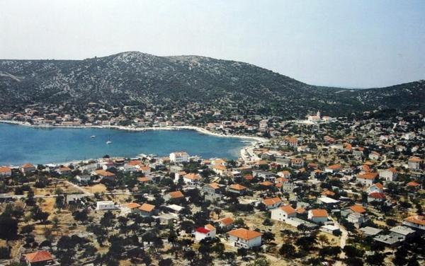 Apartments Ivan Orlic Vinišće Esterno foto