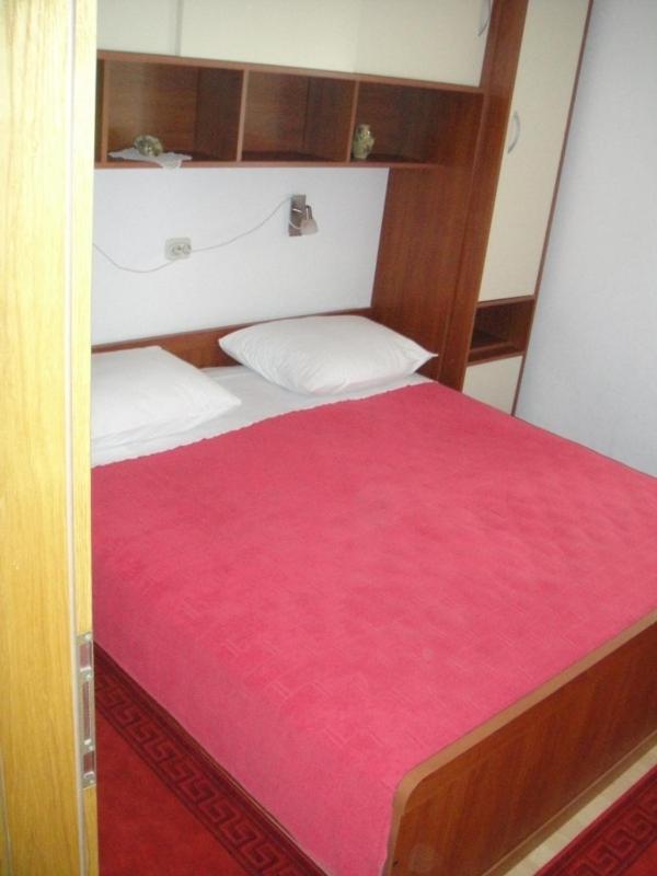 Apartments Ivan Orlic Vinišće Esterno foto